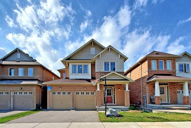 61 Overhold Cres, House detached with 4 bedrooms, 3 bathrooms and 5 parking in Richmond Hill ON | Image 1