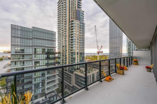 1402 - 56 Annie Craig Dr, Condo with 2 bedrooms, 1 bathrooms and 1 parking in Toronto ON | Image 24