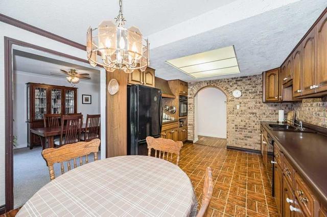 63 Janefield Ave, Townhouse with 3 bedrooms, 3 bathrooms and 3 parking in Guelph ON | Image 8