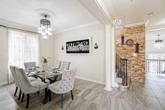 562 Fernforest Dr, House detached with 4 bedrooms, 5 bathrooms and 6 parking in Brampton ON | Image 33