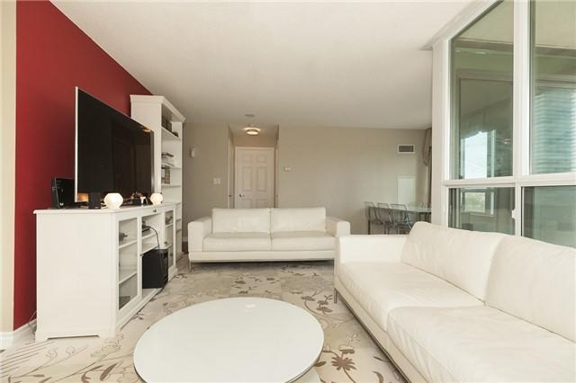 706 - 335 Rathburn Rd, Condo with 2 bedrooms, 2 bathrooms and 1 parking in Mississauga ON | Image 6