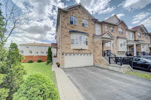 45 Reindeer Dr, House attached with 3 bedrooms, 3 bathrooms and 6 parking in Toronto ON | Image 1