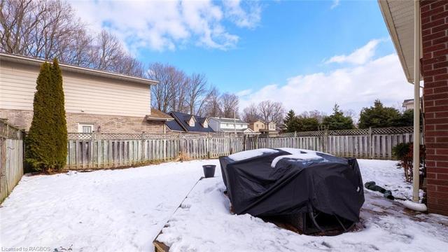 320 1st Street W, House detached with 4 bedrooms, 2 bathrooms and 5 parking in Owen Sound ON | Image 20