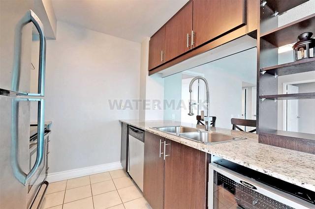 2310 - 25 Town Centre Crt N, Condo with 2 bedrooms, 2 bathrooms and 1 parking in Toronto ON | Image 4
