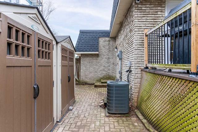 2368 Cavendish Dr, House detached with 4 bedrooms, 3 bathrooms and 4 parking in Burlington ON | Image 28