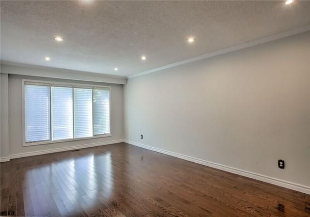 193 Banbury Rd, House detached with 4 bedrooms, 4 bathrooms and 4 parking in Toronto ON | Image 4