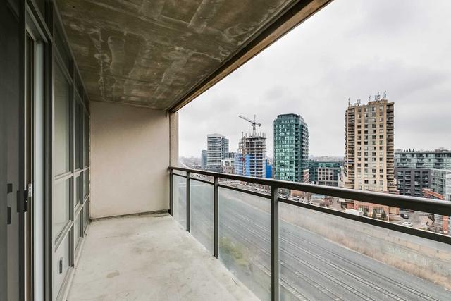 1020 - 38 Joe Shuster Way, Condo with 1 bedrooms, 1 bathrooms and 0 parking in Toronto ON | Image 13