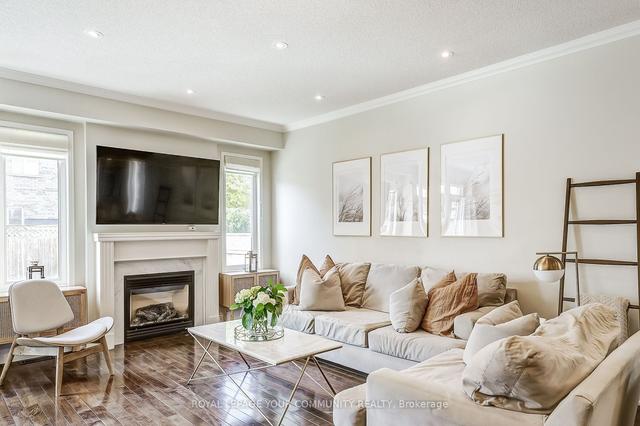 60 Fred Young Dr, House detached with 4 bedrooms, 3 bathrooms and 3 parking in Toronto ON | Image 26