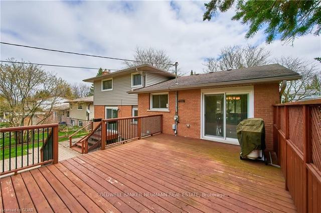 27 Karen Ave, House detached with 3 bedrooms, 3 bathrooms and 6 parking in Guelph ON | Image 30
