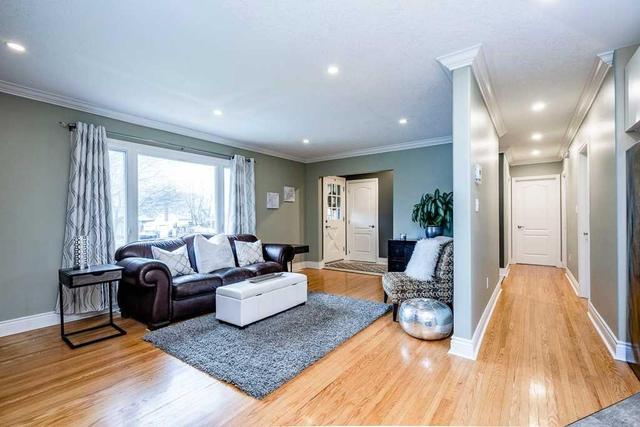 52 Drury Lane, House detached with 3 bedrooms, 2 bathrooms and 2 parking in Barrie ON | Image 7
