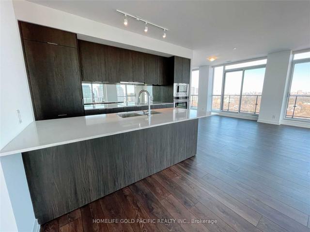 1802 - 609 Avenue Rd, Condo with 2 bedrooms, 3 bathrooms and 2 parking in Toronto ON | Image 25