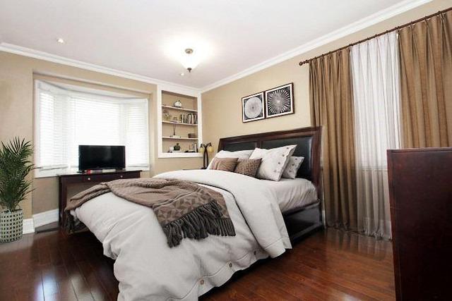 106 Danforth Rd, House detached with 3 bedrooms, 4 bathrooms and 3 parking in Toronto ON | Image 9