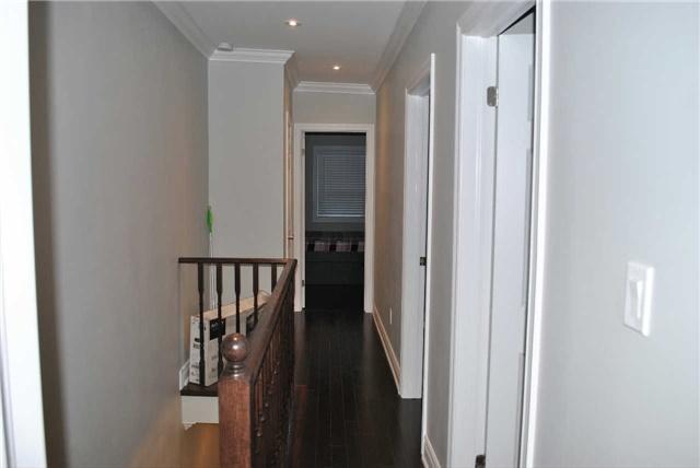 499 Mortimer Ave, House semidetached with 3 bedrooms, 2 bathrooms and 2 parking in Toronto ON | Image 10