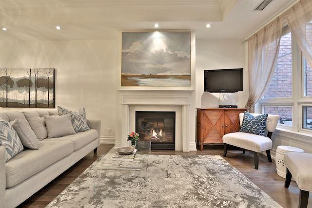 Th4 - 20 Burkebrook Pl, Townhouse with 3 bedrooms, 3 bathrooms and 2 parking in Toronto ON | Image 5