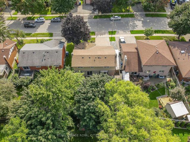 236 Ironwood Rd, House detached with 3 bedrooms, 4 bathrooms and 4 parking in Guelph ON | Image 33