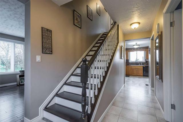 378 Harrington Rd, House detached with 3 bedrooms, 2 bathrooms and 6 parking in Quinte West ON | Image 2
