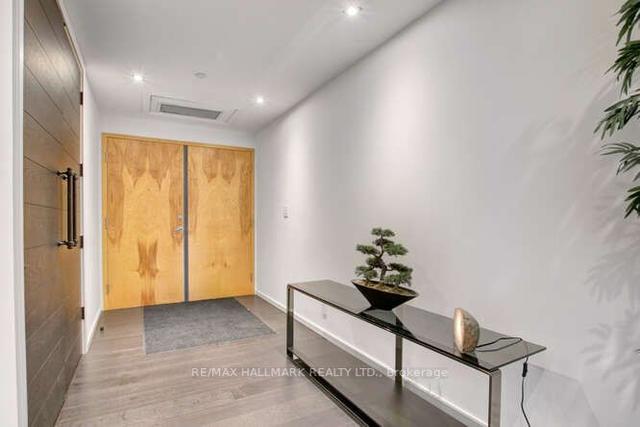 612 - 700 King St W, Condo with 2 bedrooms, 2 bathrooms and 1 parking in Toronto ON | Image 12