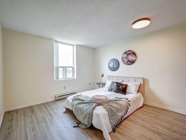 1610 - 35 Green Valley Dr, Condo with 2 bedrooms, 2 bathrooms and 1 parking in Kitchener ON | Image 24