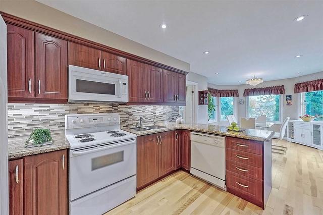 197 Johnson St, House detached with 4 bedrooms, 4 bathrooms and 6 parking in Barrie ON | Image 5