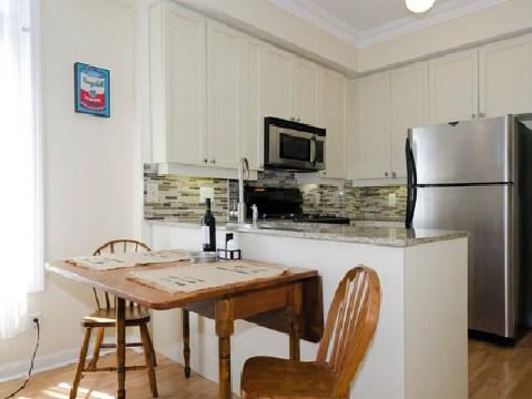 th 15 - 98 Carr St, Townhouse with 2 bedrooms, 2 bathrooms and 1 parking in Toronto ON | Image 3