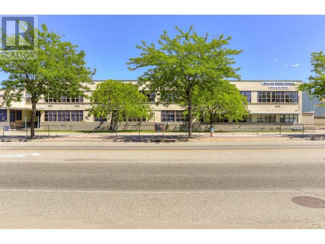 312 - 770 Rutland Road N, Condo with 2 bedrooms, 2 bathrooms and null parking in Kelowna BC | Image 29