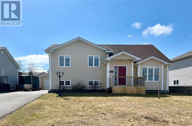 101 Rowsell Boulevard, House detached with 4 bedrooms, 2 bathrooms and null parking in Gander NL | Image 1