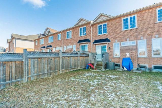 84 Atherton Ave, House attached with 3 bedrooms, 3 bathrooms and 3 parking in Ajax ON | Image 19