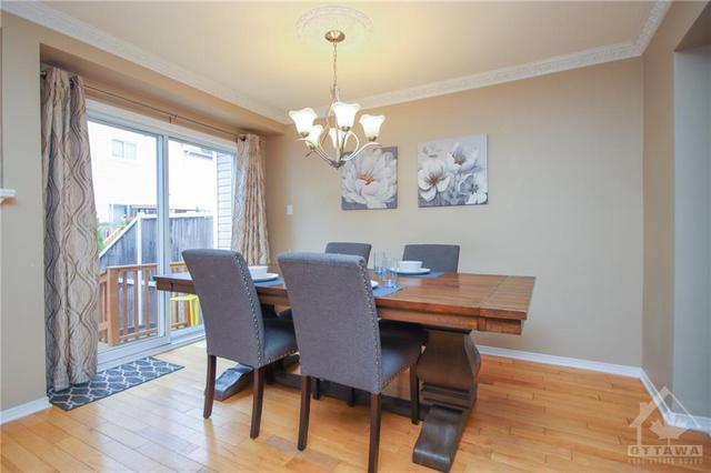 6354 Sablewood Place, Townhouse with 3 bedrooms, 3 bathrooms and 3 parking in Ottawa ON | Image 10