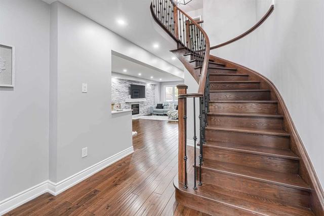 342 Harrowsmith Dr, House detached with 4 bedrooms, 4 bathrooms and 6 parking in Mississauga ON | Image 13