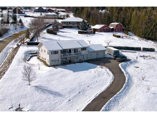2190 Country Woods Road, House detached with 4 bedrooms, 3 bathrooms and 3 parking in Columbia Shuswap C BC | Image 70