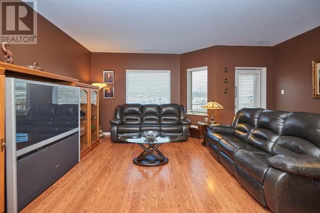 205 - 253 Pioneer Dr, Condo with 2 bedrooms, 2 bathrooms and null parking in Thunder Bay ON | Image 7