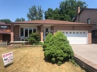up/bsmt - 106 Stilecroft Dr, House detached with 4 bedrooms, 4 bathrooms and 4 parking in Toronto ON | Image 1