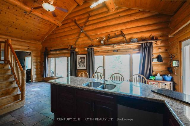 59 White Bear Crt, House detached with 4 bedrooms, 2 bathrooms and 12 parking in Temagami ON | Image 2