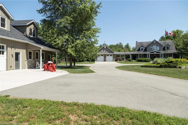 231 Jerseyville Road, House detached with 6 bedrooms, 3 bathrooms and 45 parking in Brant ON | Image 12