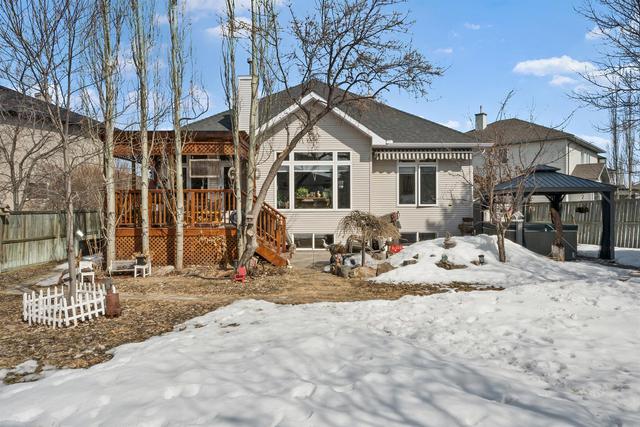 25 Simcoe Bay Sw, House detached with 3 bedrooms, 3 bathrooms and 4 parking in Calgary AB | Image 44