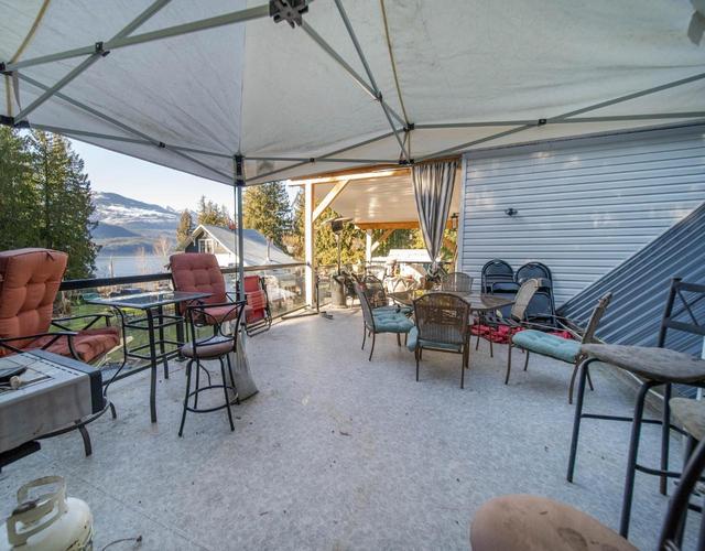 1766 Riondel Road N, House detached with 3 bedrooms, 2 bathrooms and null parking in Central Kootenay A BC | Image 45