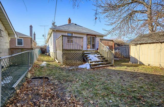 11 Gair Dr, House detached with 3 bedrooms, 2 bathrooms and 3 parking in Toronto ON | Image 28