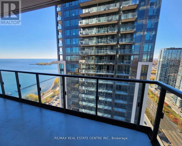 3311 - 1926 Lake Shore Blvd W, Condo with 2 bedrooms, 2 bathrooms and 1 parking in Toronto ON | Image 5