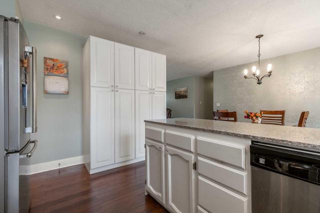 85 n 250 W, House detached with 5 bedrooms, 2 bathrooms and 4 parking in Raymond AB | Image 13