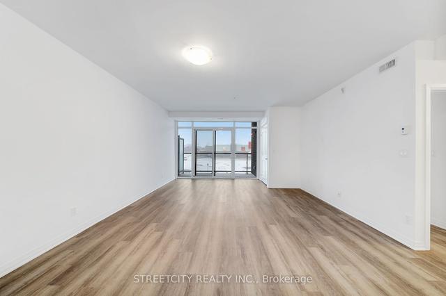 201 - 5 Hamilton St N, Condo with 2 bedrooms, 2 bathrooms and 1 parking in Hamilton ON | Image 3