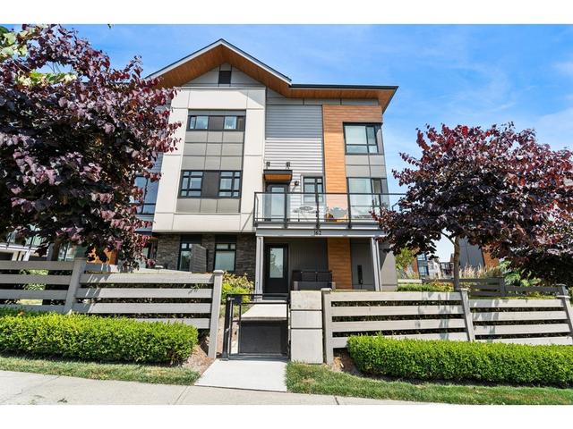 162 - 15111 Edmund Drive, House attached with 3 bedrooms, 3 bathrooms and 4 parking in Surrey BC | Image 2