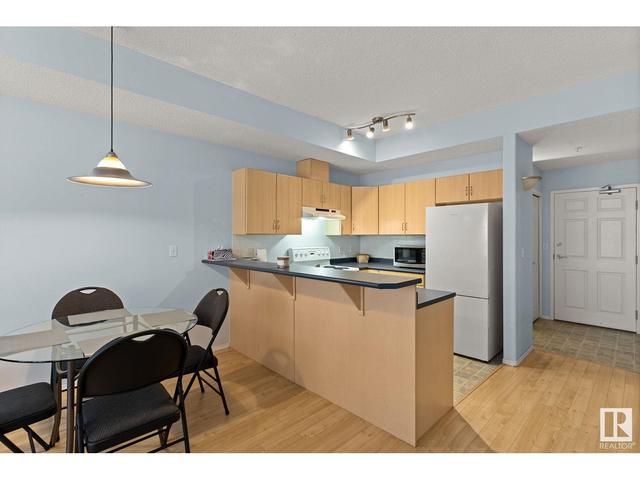 202 - 11109 84 Av Nw, Condo with 1 bedrooms, 2 bathrooms and 1 parking in Edmonton AB | Image 5