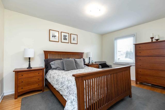 19 Merriday St, House detached with 3 bedrooms, 2 bathrooms and 7 parking in Toronto ON | Image 13