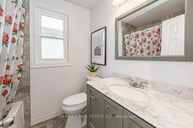 326 East 28th St, House detached with 2 bedrooms, 2 bathrooms and 2 parking in Hamilton ON | Image 3