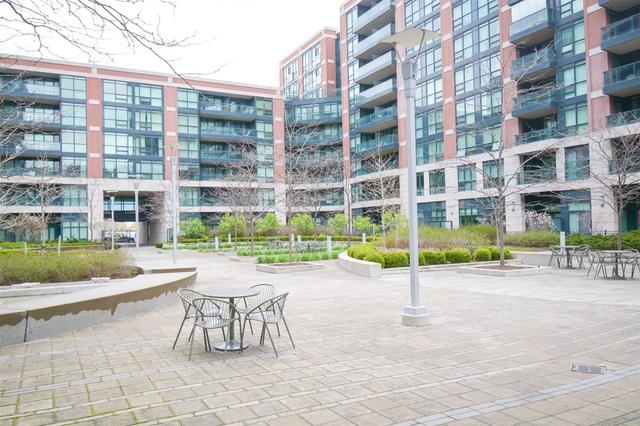 1018 - 525 Wilson Ave, Condo with 1 bedrooms, 1 bathrooms and 1 parking in Toronto ON | Image 12