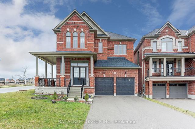 1 Frank Kelly Dr, House detached with 4 bedrooms, 4 bathrooms and 6 parking in East Gwillimbury ON | Image 1