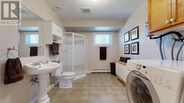 270 Halfway Lake Drive, House detached with 5 bedrooms, 3 bathrooms and null parking in Halifax NS | Image 32