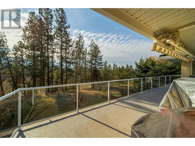 3973 Gallaghers Circle, House detached with 3 bedrooms, 3 bathrooms and 4 parking in Kelowna BC | Image 33