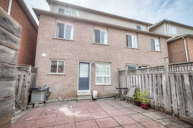 2194 St. Clair Ave W, House semidetached with 3 bedrooms, 4 bathrooms and 2 parking in Toronto ON | Image 24