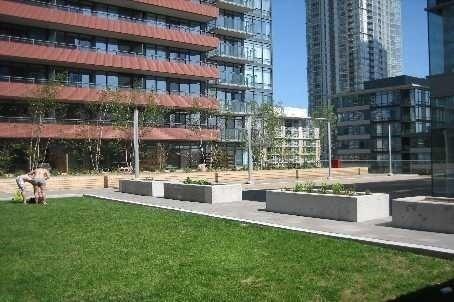1525 - 4k Spadina Ave, Condo with 1 bedrooms, 1 bathrooms and 0 parking in Toronto ON | Image 3